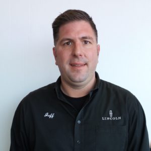 JEFF ARNOLD : Sales Manager